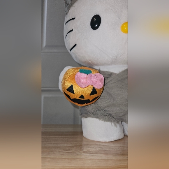 Hello Kitty Side stepper - Picture 3 of 4